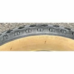 Custom Vélo Pneu Fatbike E-Mission Command 20 X 4.00 Flanc Skinwall* 102-406 -Promos Custom Vélo Magasin pneu fatbike e mission command 20 x 400 flanc skinwall 102 406 5